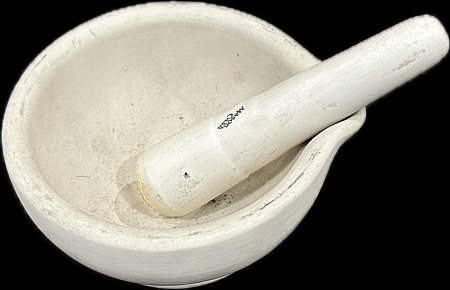 Ceramic pestle and mortar